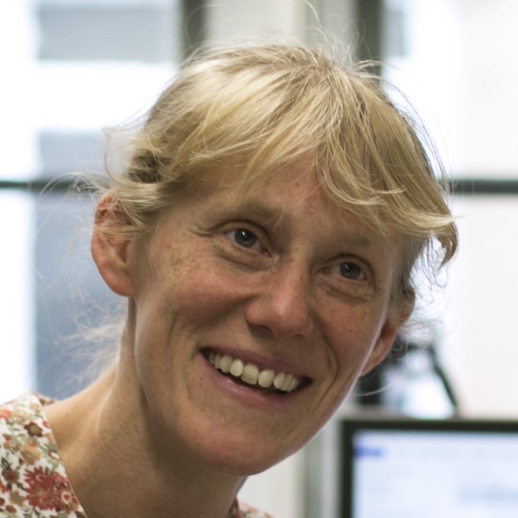 Tania Burchardt